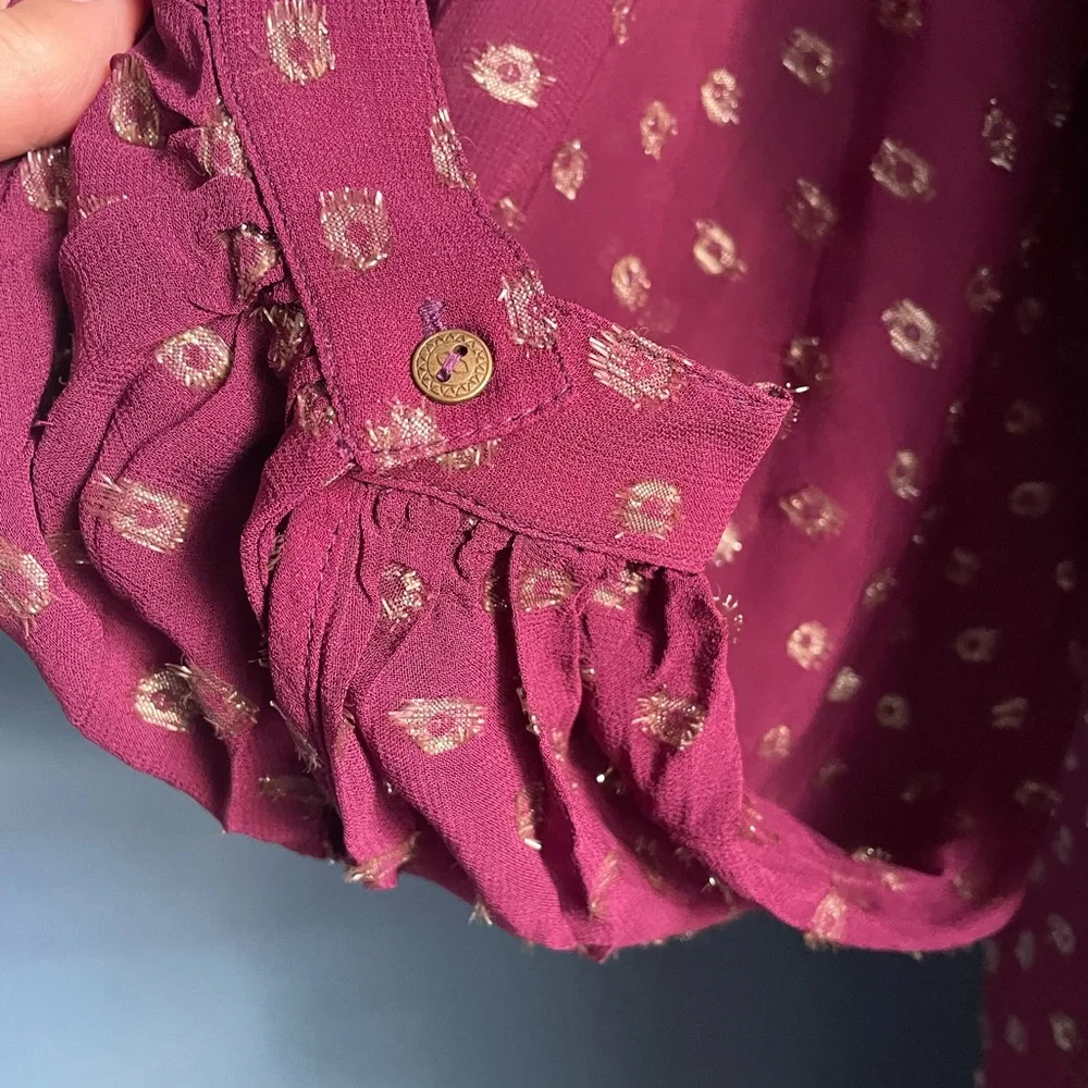 Anthropologie Moulinette Soeurs Foil Print Button Down Blouse. Size Small